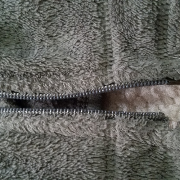 Patagonia Fleece Jacket - Picture 3 of 6